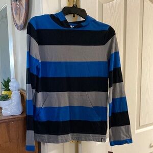 Young adult Tony Hawk long sleeve shirt. NWT